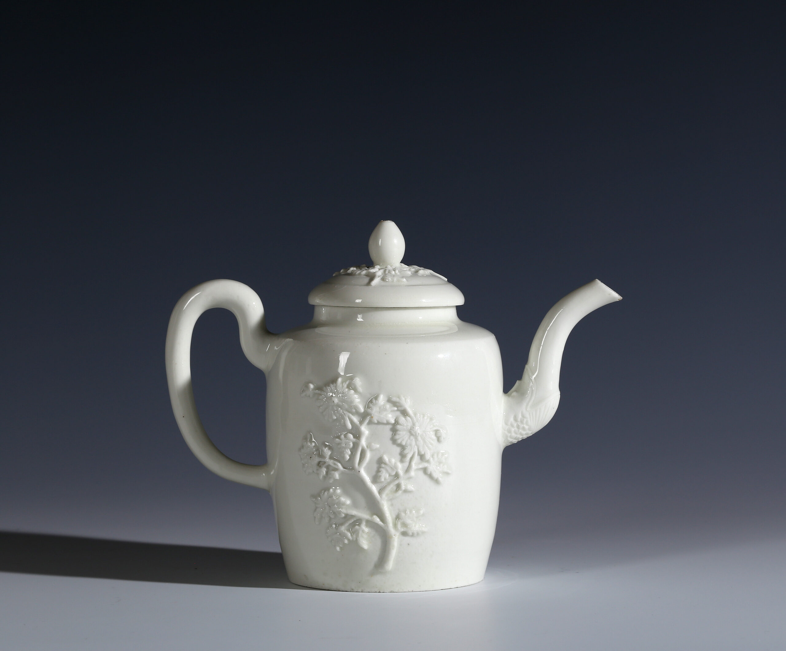 A BÖTTGER PORCELAIN TEAPOT