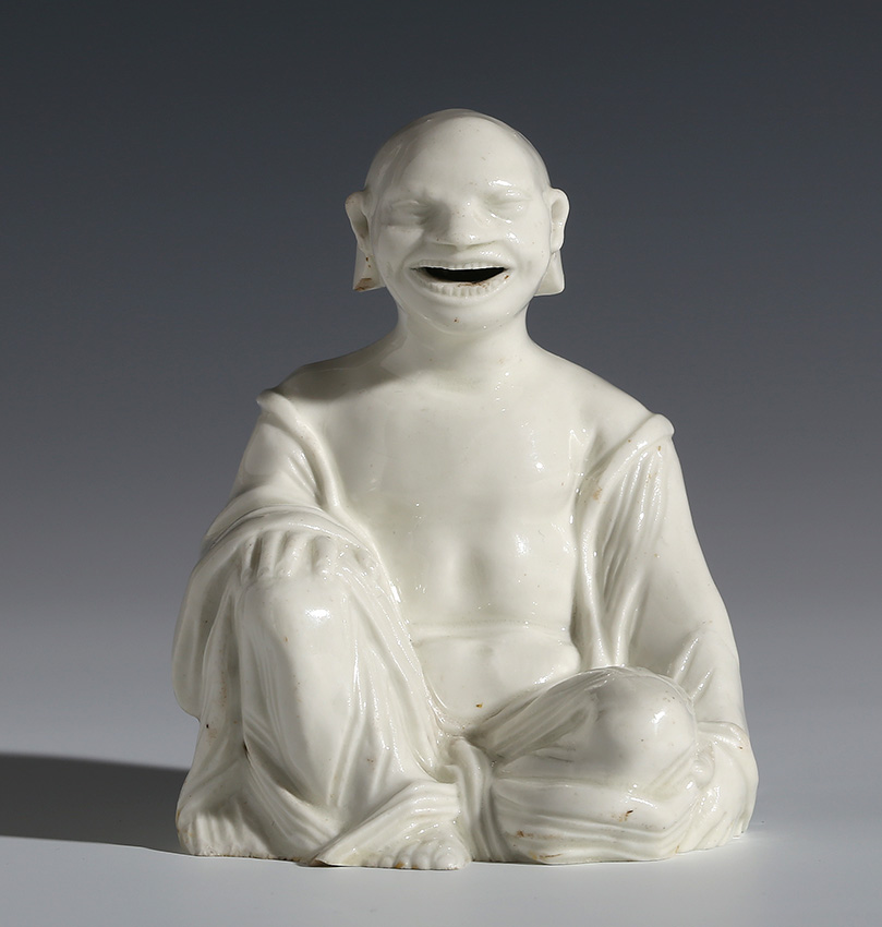 A MEISSEN, BÖTTGER PORCELAIN, SEATED ‘PAGODA’ FIGURE