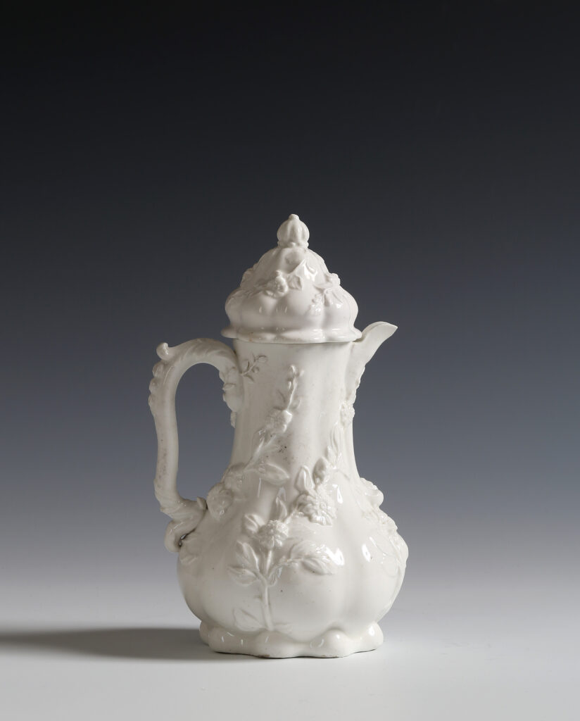 A CHELSEA ‘TEAPLANT’ COFFEE POT