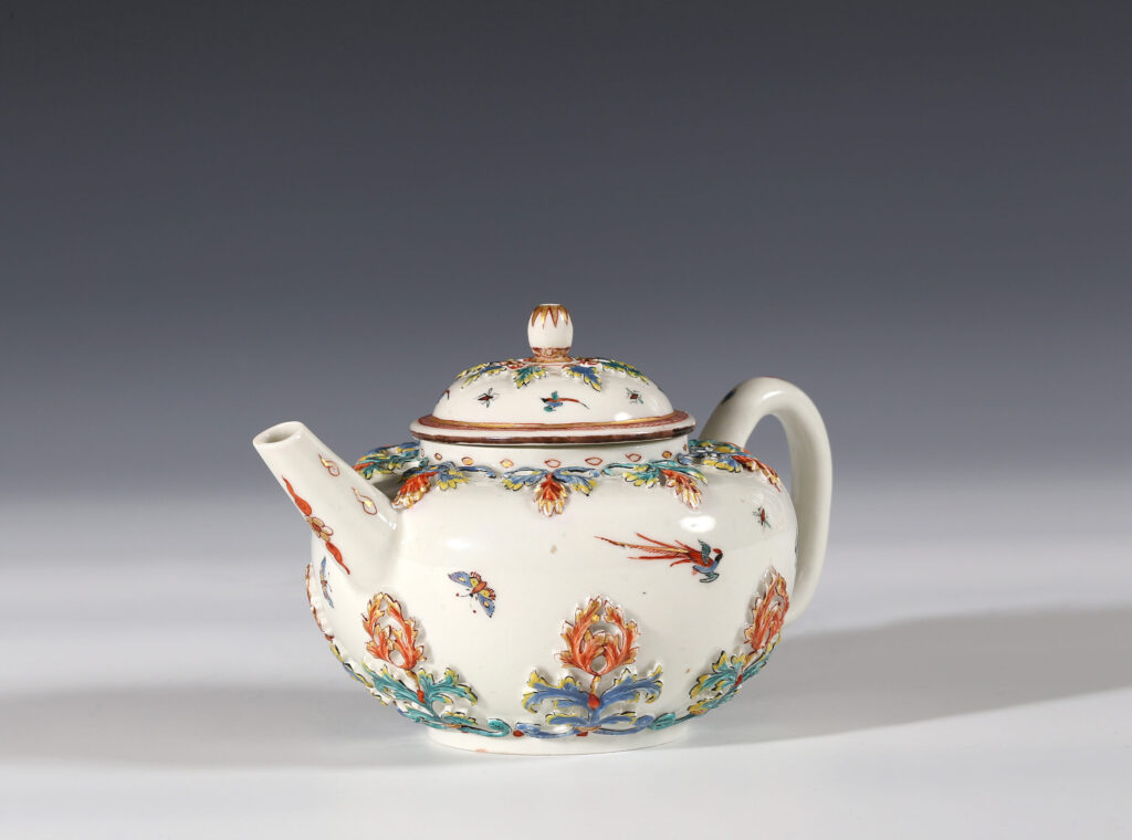 A MEISSEN, BOTTGER PORCELAIN, TEAPOT