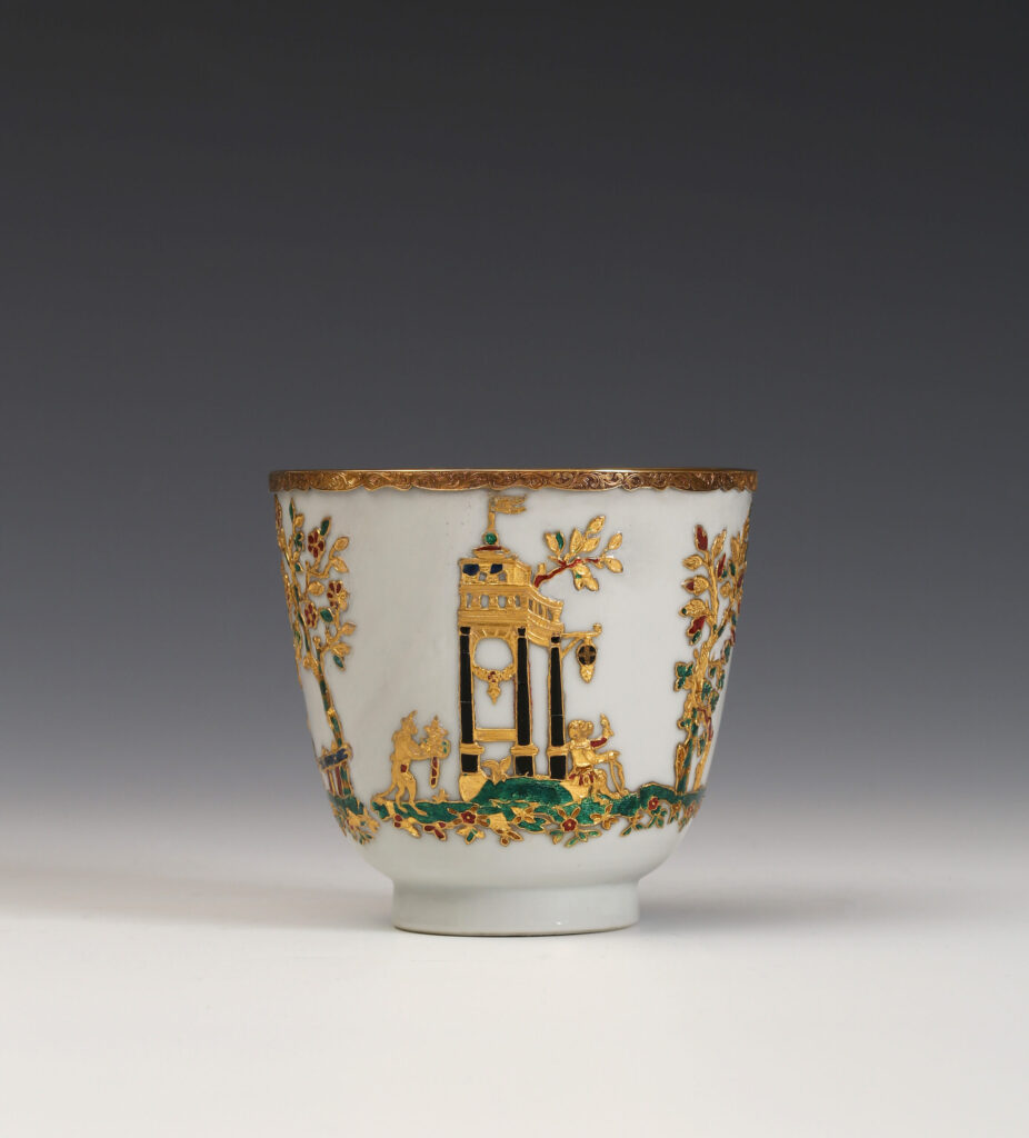 A GOLD-MOUNTED AND ENAMEL DECORATED BEAKER