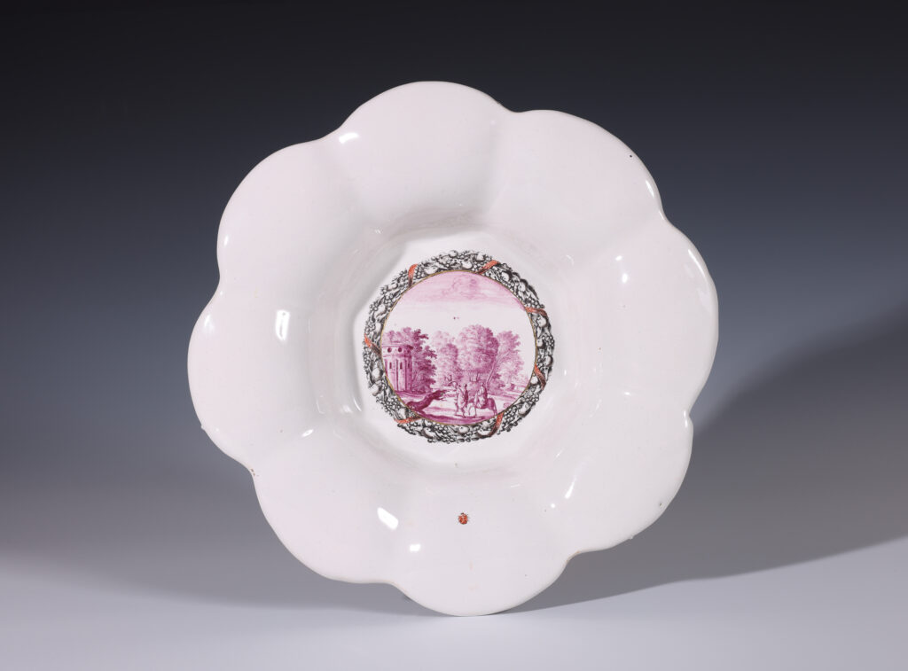 A DELFT DISH ‘BUCKELSCHÜSSEL’