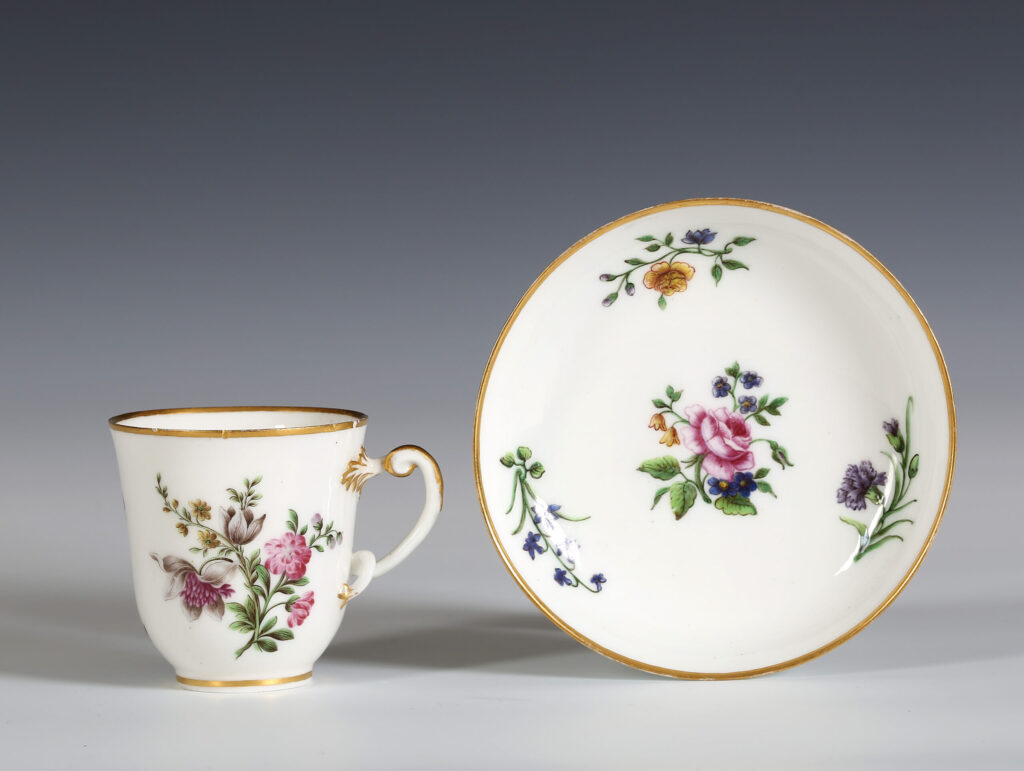 A VINCENNES CUP AND A SAUCER