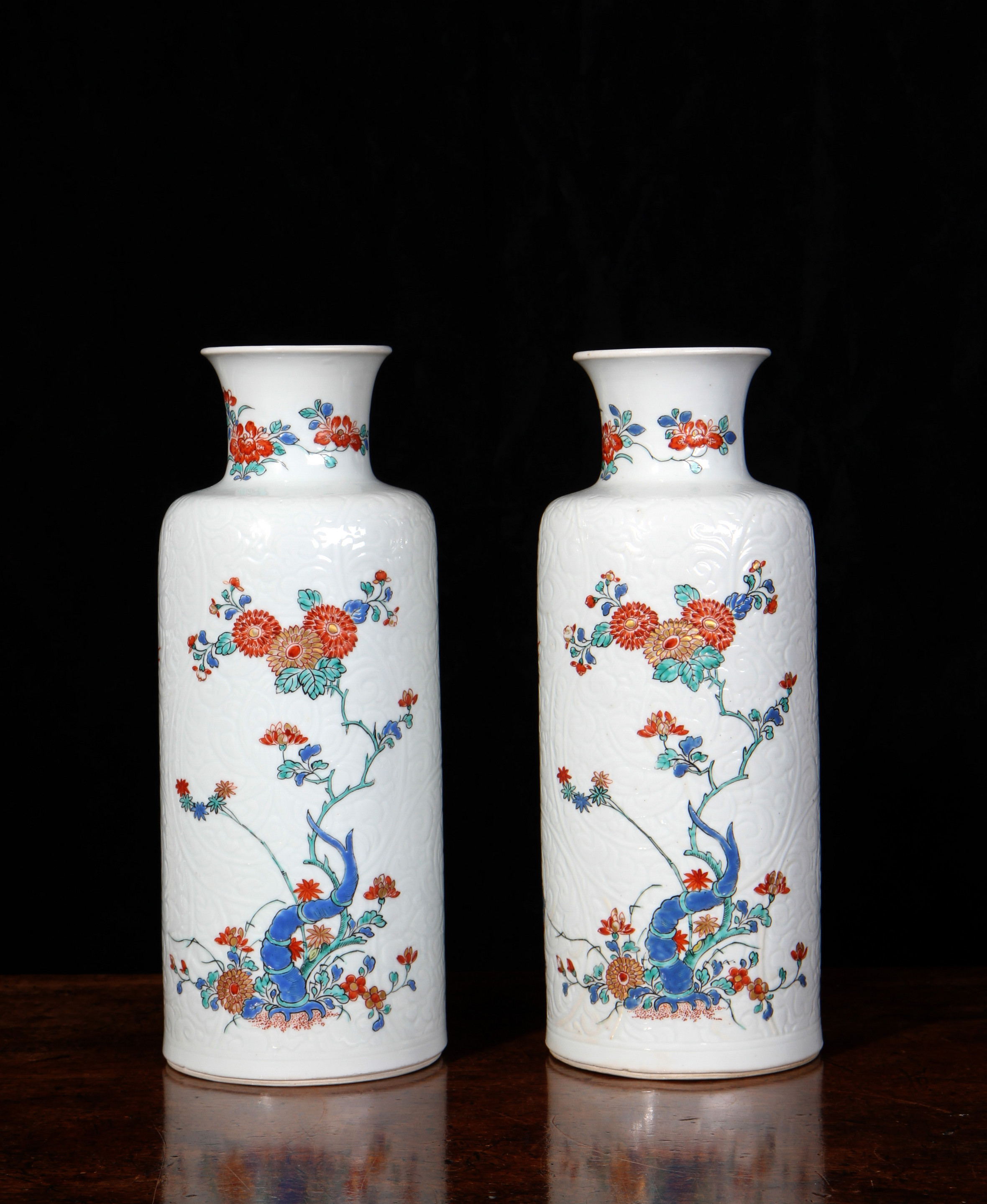 A pair of Chinese Dutch-decorated rouleau vases