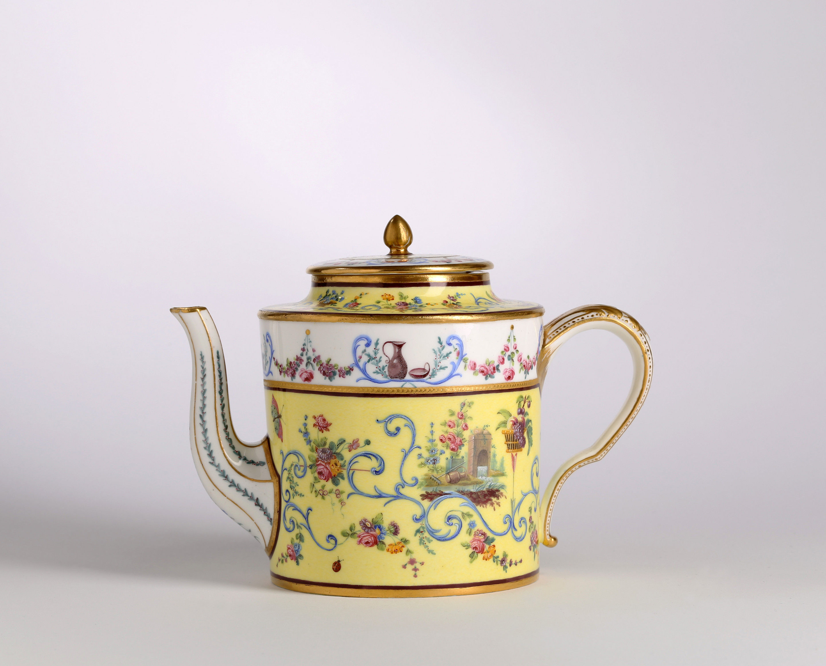 A Sèvres yellow-ground teapot and cover, théière litron