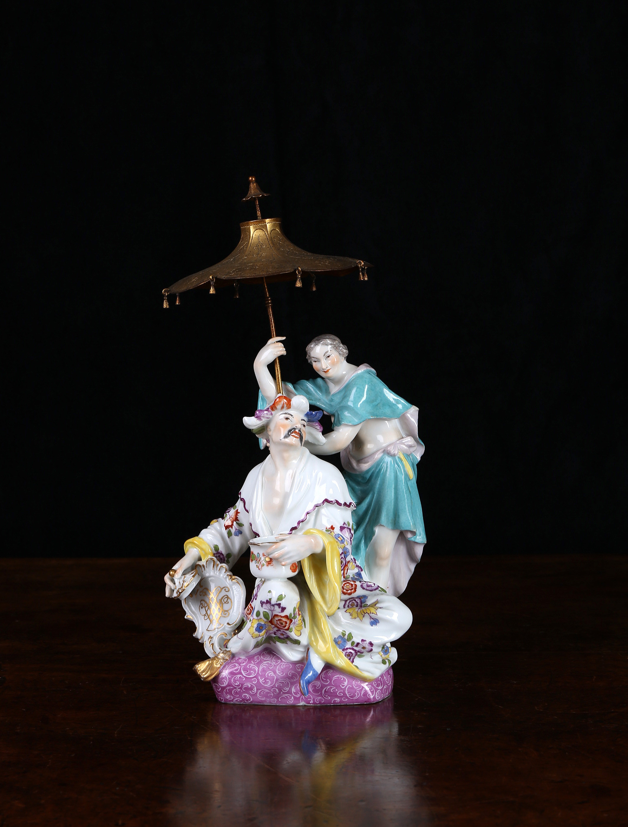 A Meissen Chinoiserie Group